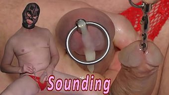 荷兰bdsm:用urethral插入玩具听起来强烈快感