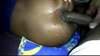 英国黑屌的第一次肛交体验