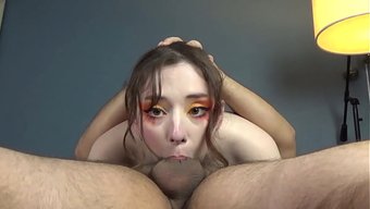 小骚货答应被操喉咙,还吞精吞精