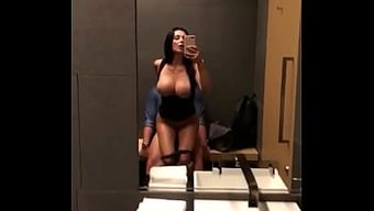 棕发妓女的交和狗仔式冒险