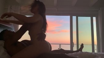 业余海美女大自然的巨乳被狗仔式操